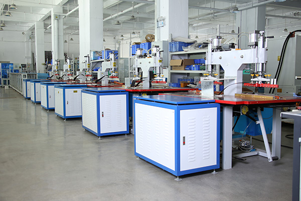 Пластическая герметичная сварка